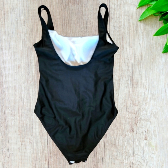 🔖Final Sale! Black & White Polka Dot One-Piece Swimsuit- Scoop Back - Picture 8 of 12